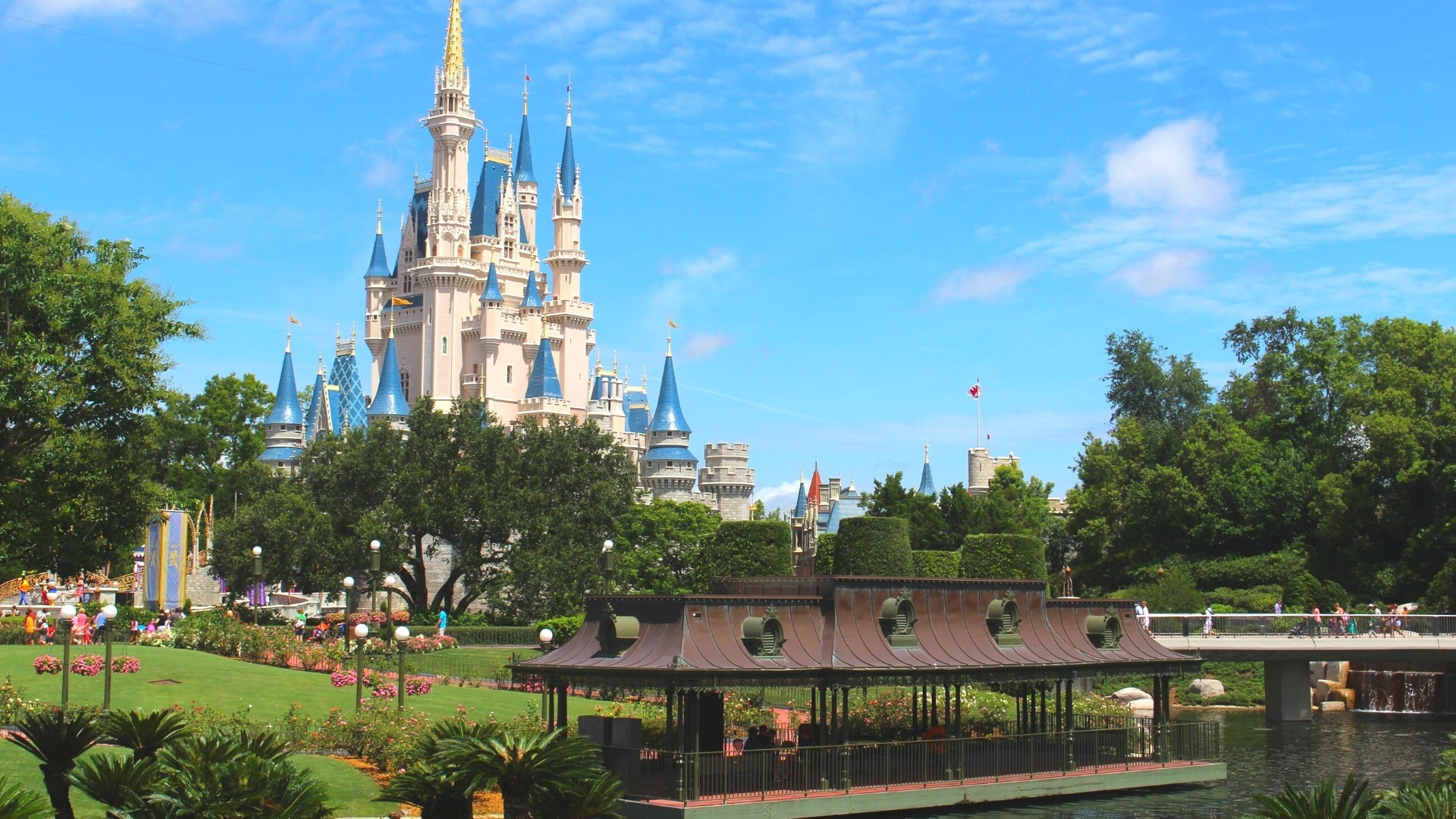 First Time to Disney World Must See - Cinderella Castle at Magic Kingdom