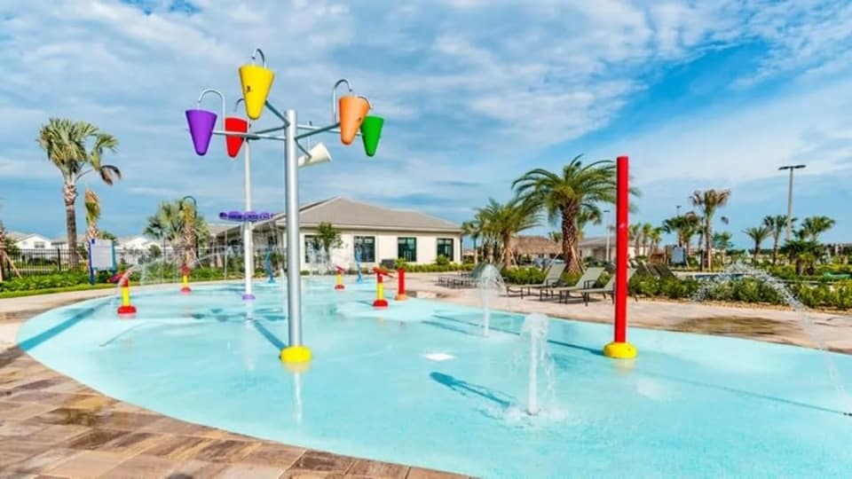 Orlando Resort with Water Park - Storey Lake
