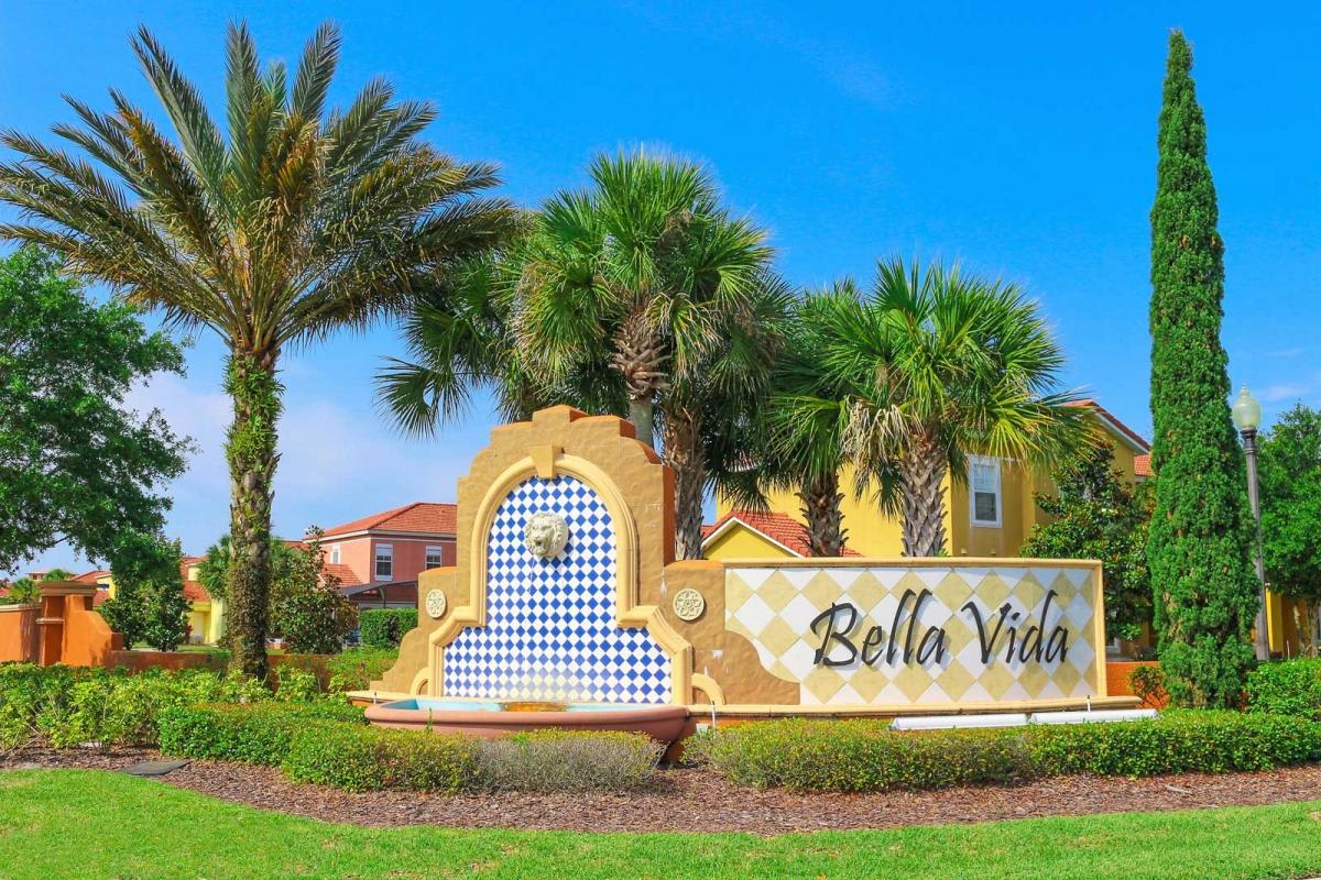 Entrance to Bella Vida Resort in Orlando