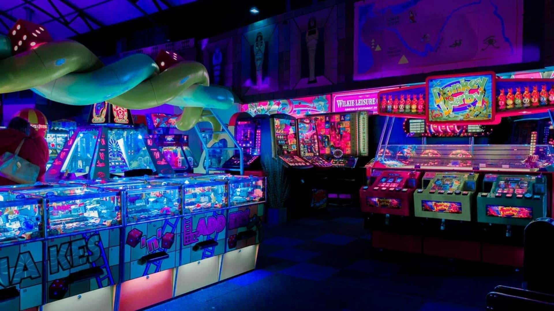 Free Play Florida - Florida's Largest Arcade, Pinball, and Console Show!