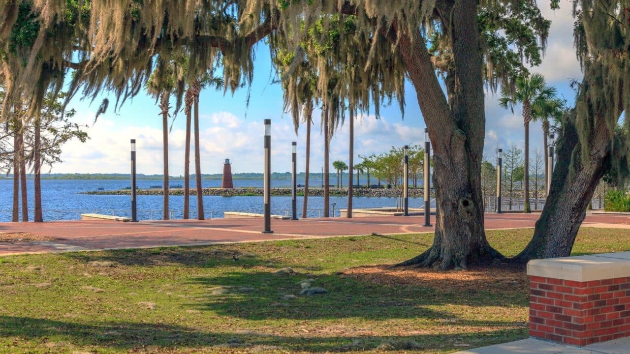 Your Guide to Kissimmee Lakefront Park - VillaKey Vacation Rentals