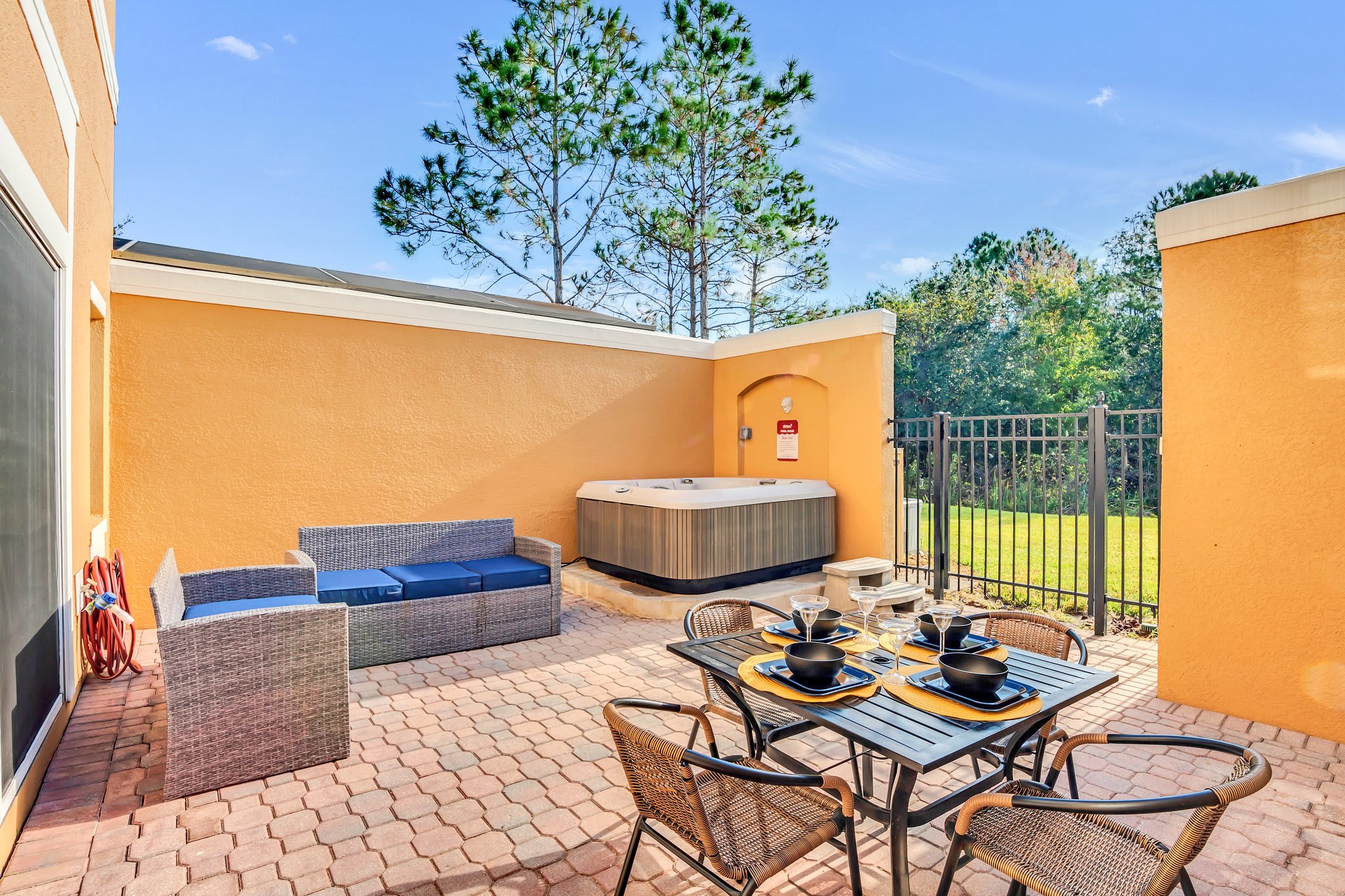 Vacation Rental in Orlando with Hot Tub