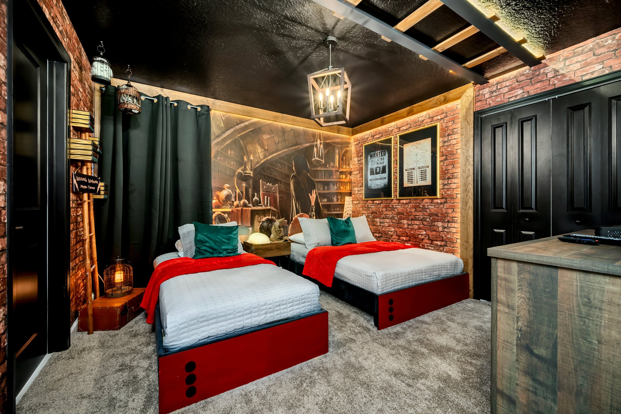 Harry Potter Themed Bedroom in Orlando