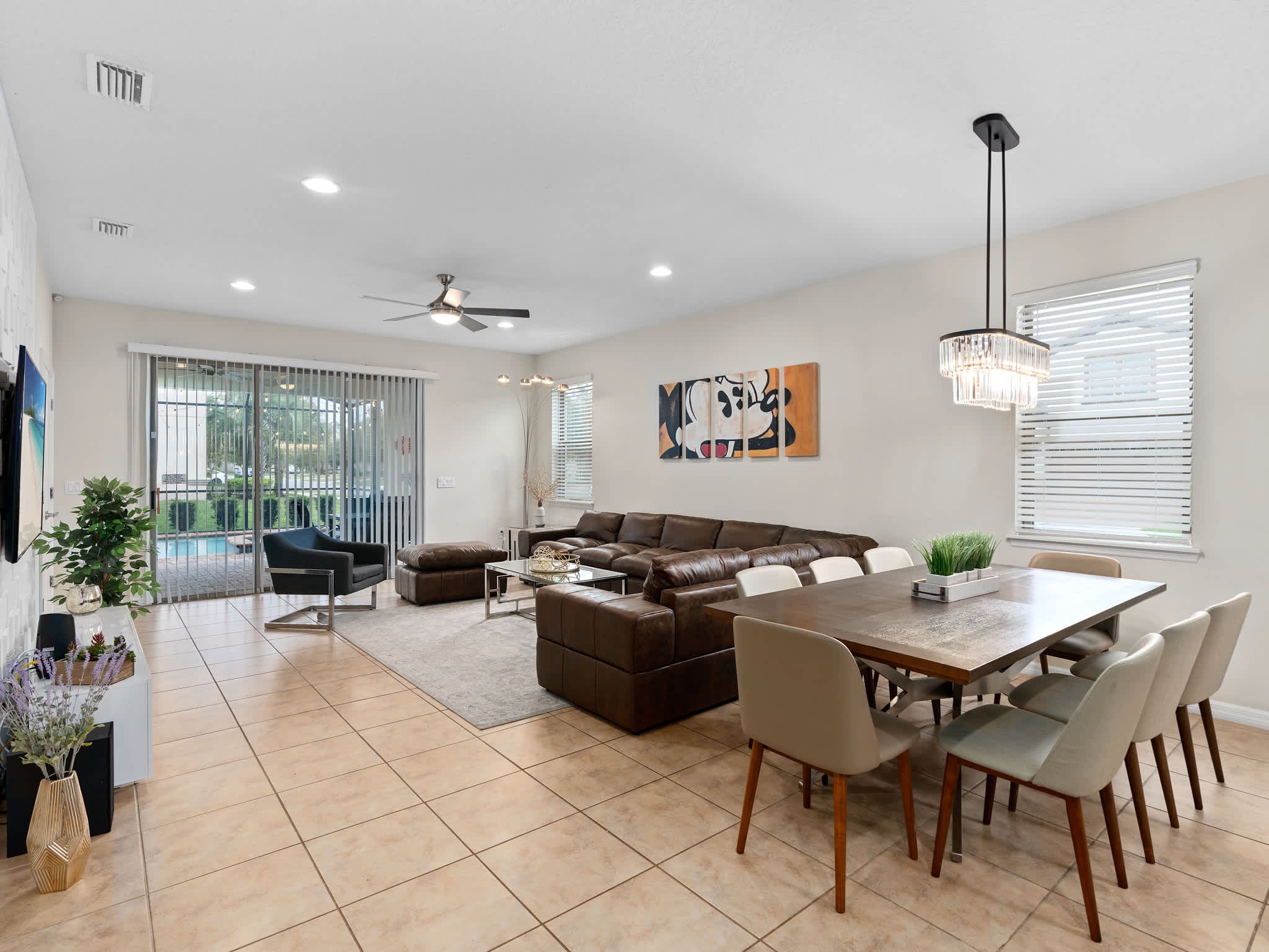 Family Fun Rental in Orlando - Living Area Family Fun Rental in Orlando - Living Area